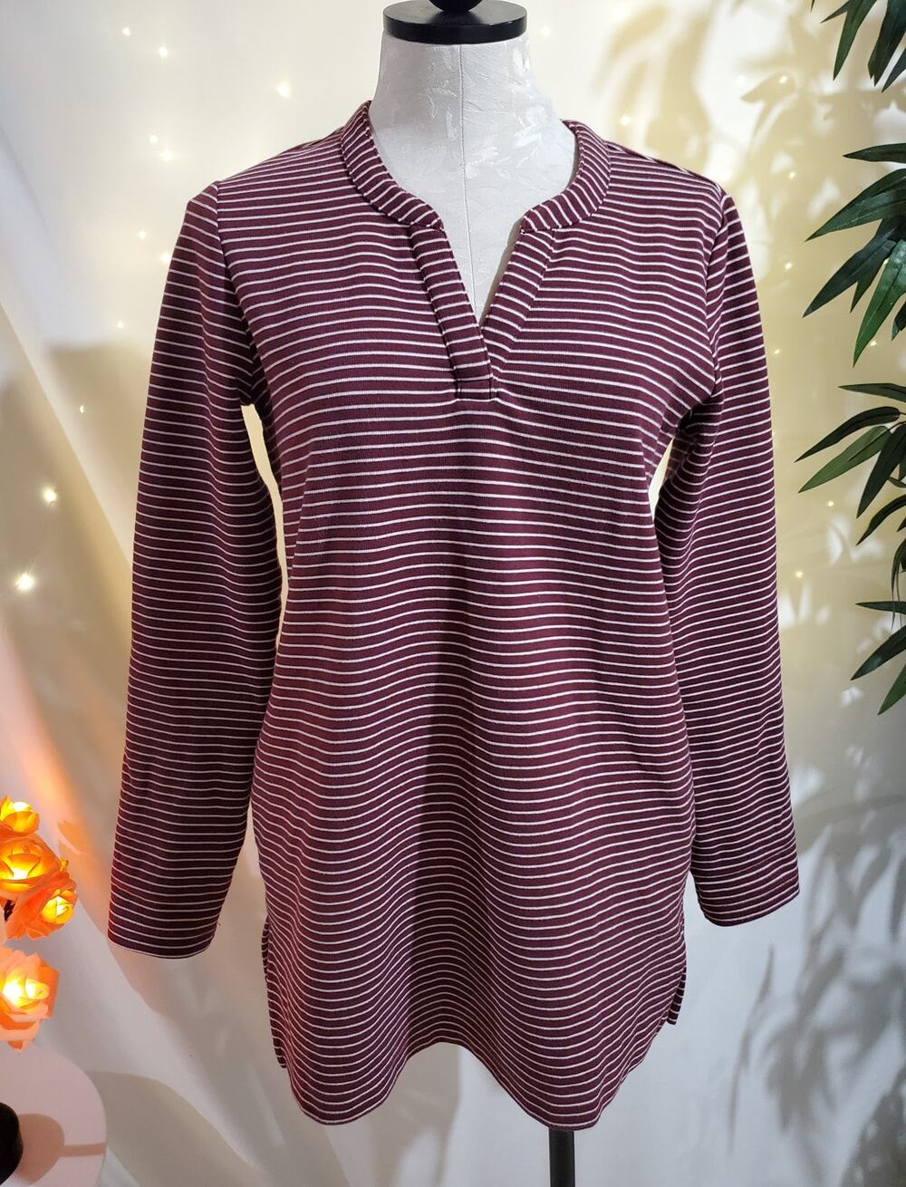 Duluth Trading Co Ponte Pro Striped Burgundy Tunic Top Womens Size XS Pockets